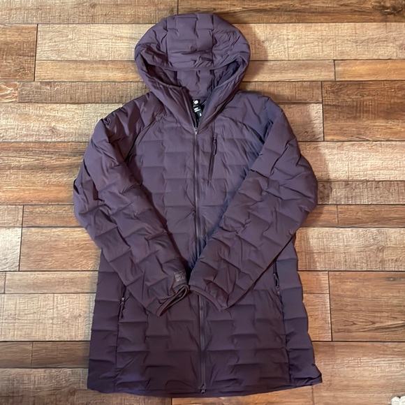 Mountain Hardwear Jackets & Blazers - Mountain Hardwear Down Coat
